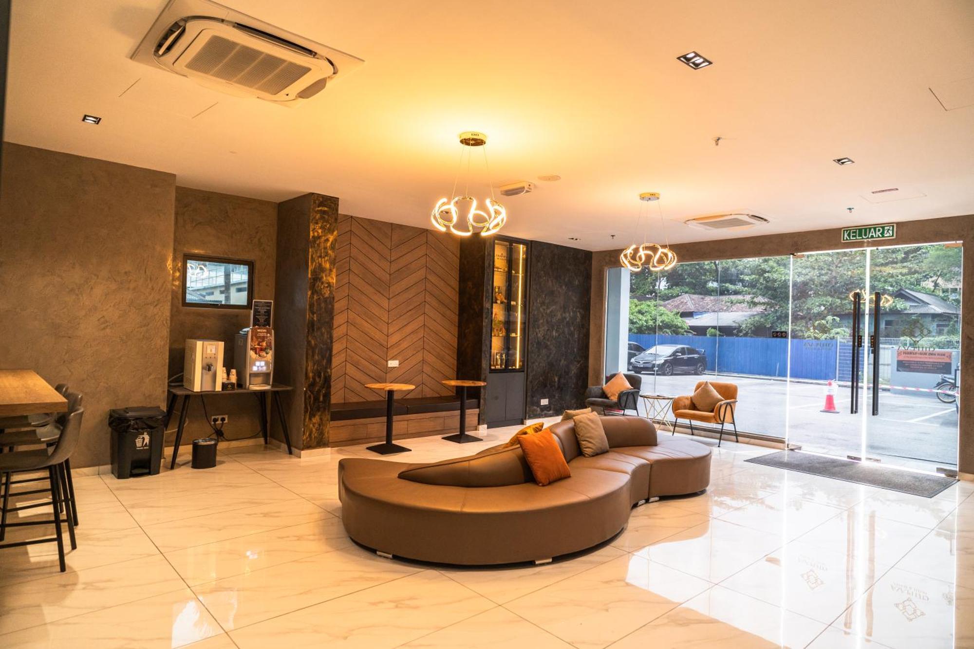 Dj Citi Plaza Hotel & Suites Kuala Terengganu Kültér fotó