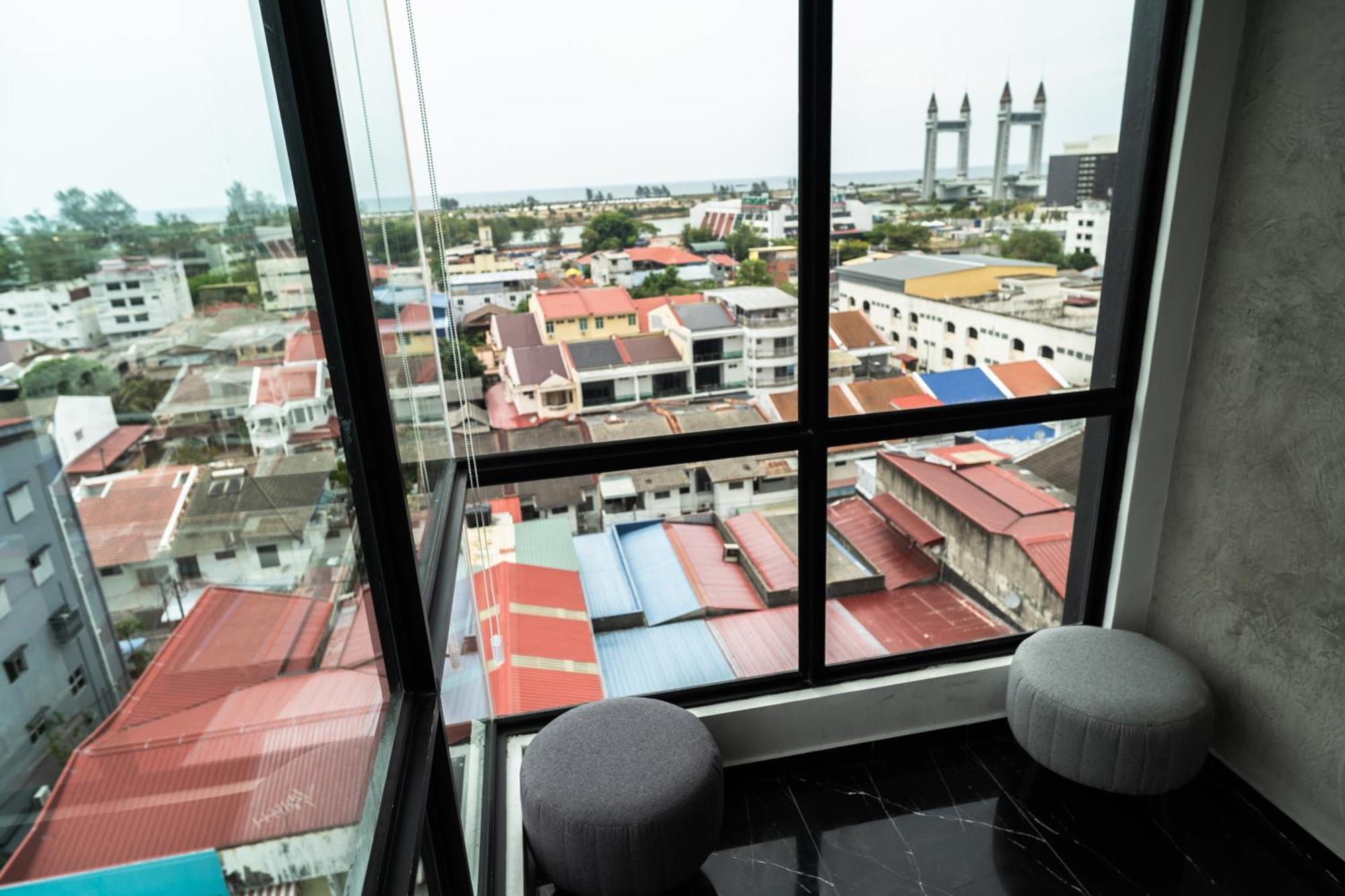 Dj Citi Plaza Hotel & Suites Kuala Terengganu Kültér fotó